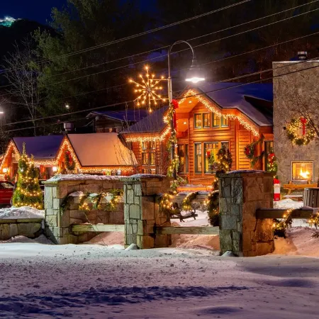 Sugar Mountain Cabin, 2Bd/2Bath, Steps to Slopes, Bucket List Mountain Views