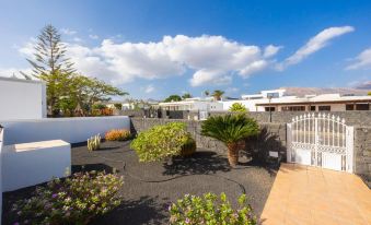 Villa Diama With 3 Bedrooms and 2 Bathrooms