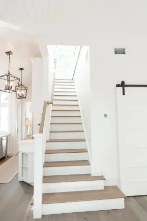 Elegant Cottage on the Bluff Downtown Fairhope (C)