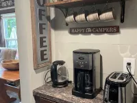 Simply irresistible - serenity by the pond Hotels in Catheys Creek