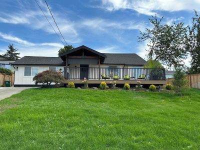 Beautiful Lake View Villa 3 bedroom 2 bathroom.