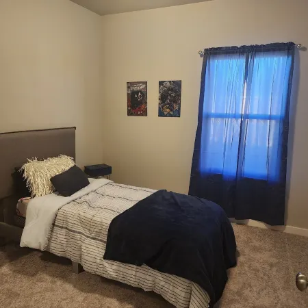 Entire New home in Edmond, Oklahoma Отели в г. Logan County