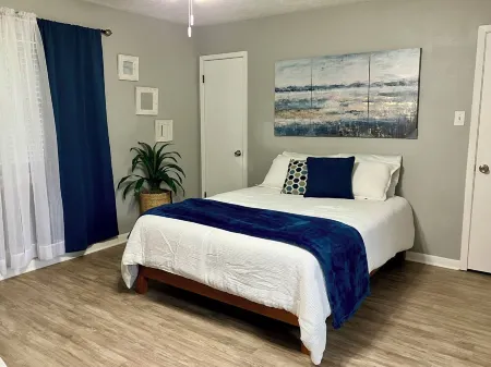 Beautiful 3/2 Home Rental