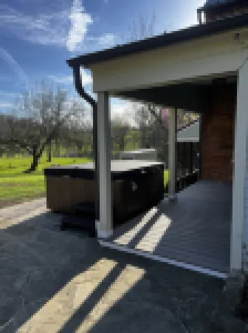 Private 18th Century Farmhouse in Virginia Wine Country with Hot Tub