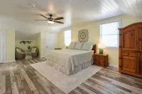 Now Booking Heavily for 2027! - Oceanfront - Heated Pool - Dock - Private Pools
