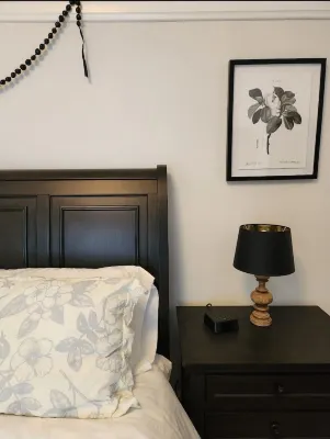 Spacious apartment in the sunny side of the Bay Hotel in zona Mathematical Sciences Research Institute