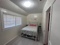Cozy cottage in Hatteras Village. Convenient to shopping, restaurants and beach. Hotels near Cape Hatteras Lighthouse