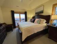 Foster Your Dreams Rodanthe Ocean & Sound Views, Pool, Hot Tub, Game Room - Wifi