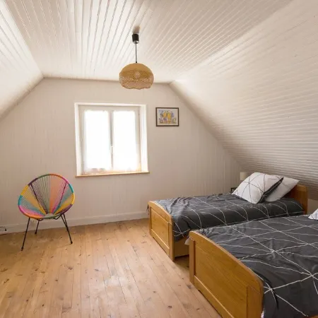 House near Porspoder beach and GR 34 hiking trails Отели в г. Порсподе