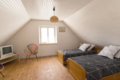 House near Porspoder beach and GR 34 hiking trails Hotels near Manoir de Bel-Air