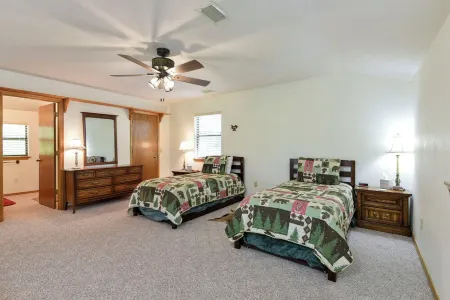 Lakeside Cabin with Cozy Loft!