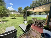 Golf Cart to Beach, Pet Friendly, Fenced Yard, Amelia Island Quiet Home Escape