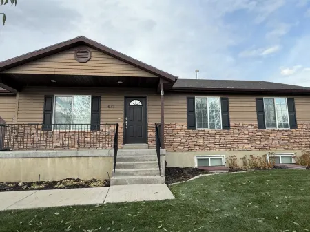 Hot Tub, 6 Bedrooms, Sleeps 16, Theater  and Game Room