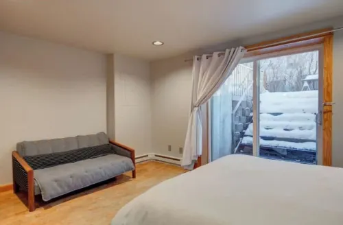 Peaceful Bozeman Retreat