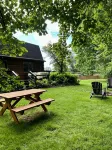 Cabin in Amish Country w animals - 1 mile from Berlin, Ohio