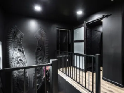 Downtown ~ Hot Tub - Ping Pong - Putting Green - Connect 4 - PAC Man ~ Hotels in Bristol