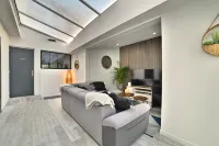 La Petite Côte D'argent 2 à 6 Personnes Plage à Pied Hotels in La Tremblade