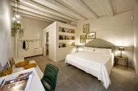 Wonderful Charming Villa with pool in the suggestive countryside near the sea,