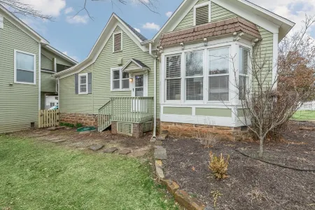 Washington Willow Historic House - Downtown Fayetteville - Historic District