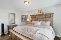 Large luxe home with gorgeous outdoor spaces and hot tub