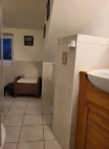 Schöne Große Ferienwohnung für 1-4 Gäste, zum Entspannen Bestens Geeignet