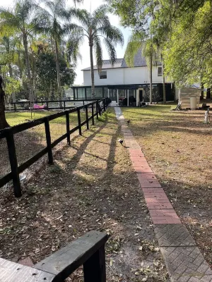 Adorable Waterfront Cottage Hotels in Keystone