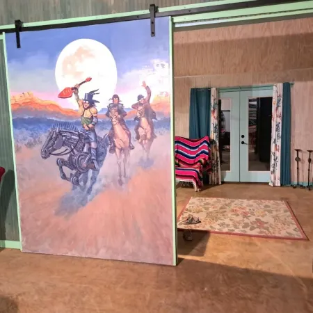 The Frontier: Cowboys, Indians and Aliens is a unique desert escape.