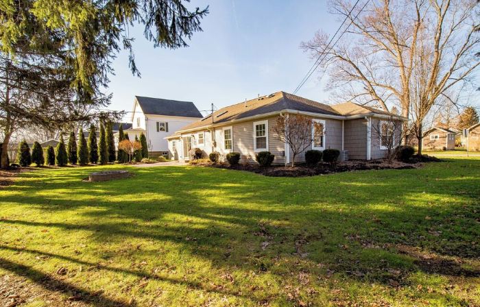 New! Charming Home in the Heart of Bemus Point, Lake Chautauqua, NY