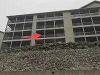 BEAUTIFUL Zero Entry Lands End Condo - Main Channel WITH Boat Slip & Waterpark