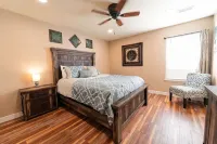 Renovated 3BR2BA home near bike trails and Brewery