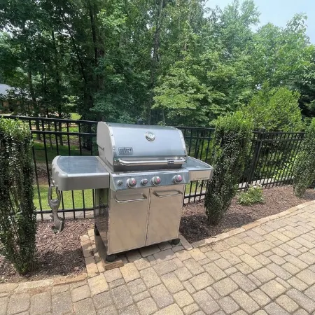 2 BR Hidden Gem with Lake Access, Pool & Hot Tub 15 Min from Lanier Islands