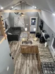 Quaint cozy cabin near Hatcher Pass. Clear Night Cabin B