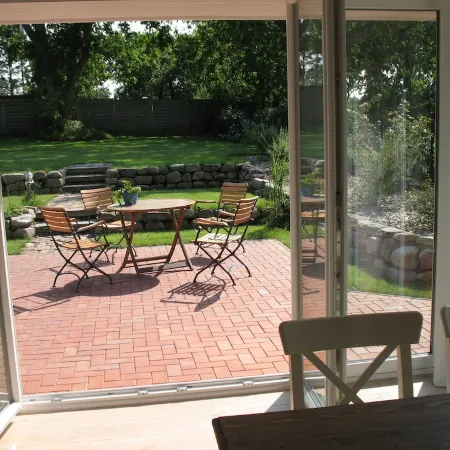 Beautiful new holiday home with a large garden