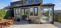 Lane End Cottage Holmfirth - Panoramic Views, Modernised with offroad parking Hotels in Holmfirth