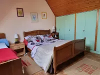 Twin detached villas 100m from the beach Hotels in Trégunc