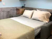 Sugarbush Tiny House/Cabin on 3.2 Acres at the base of Sugarbush-Mount Ellen Hotels in Fayston
