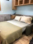 Sugarbush Tiny House/Cabin on 3.2 Acres at the base of Sugarbush-Mount Ellen