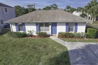 Villa Capri, 1/2mi to EsteroBay & Coconut Point ☀ Pet friendly✔ Hotels near Lover's Key State Park beach