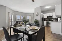 The Cozy Suite near all Attractions in downtown