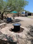 Airstream in Desert Oasis w/ HOT TUB Отели рядом с достопримечательностью «Парк Агуа Калиенте Риджинал»
