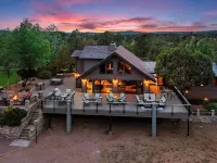 Luxury Estate on 5 Acres - Pickleball, Hot Tub, Mountain Views & Endless Fun Hotels in Payson