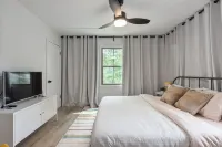 Modern Cottage in Columbus