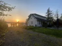 Olympia Waterfront Beach Cottage