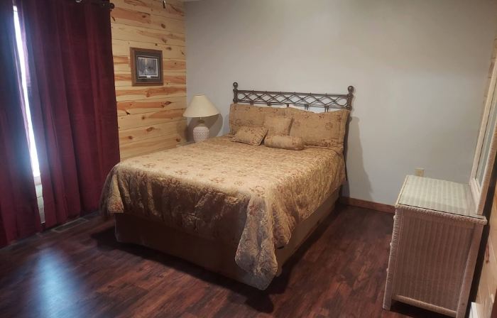 New Northwest Wisconsin Lakefront Cabin.