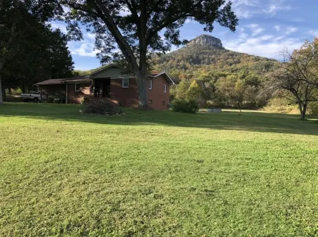 Isolate Stay at Pilot Mountain