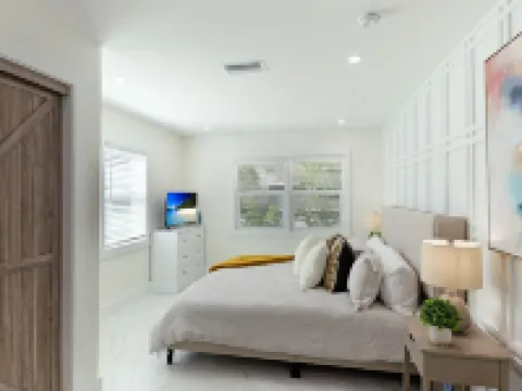 New listing! Relaxing oasis. Fully furnished! Hotels in South Bradenton