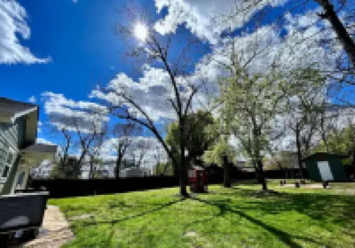 Relaxing Stay on Trade Street