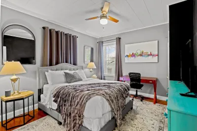 Family Friendly, Safe & Comfy near Botanical Gardens and Tower Grove Park