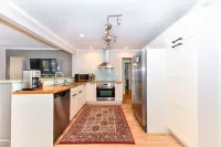 Modern ranch house conveniently located in Greensboro NO PETS ALLOWED