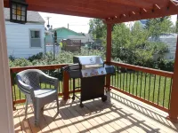 Beautiful Victorian, Newly refinished. Whole House sleeps 10 Hotels in Red Lodge